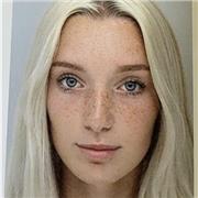 Je suis étudiante en psychologie, je saurais enseignée avec de bonnes méthodes d’apprentissage enseigner dans ma licence. Être au près des plus jeune est une réelle passion et source d’épanouissement.